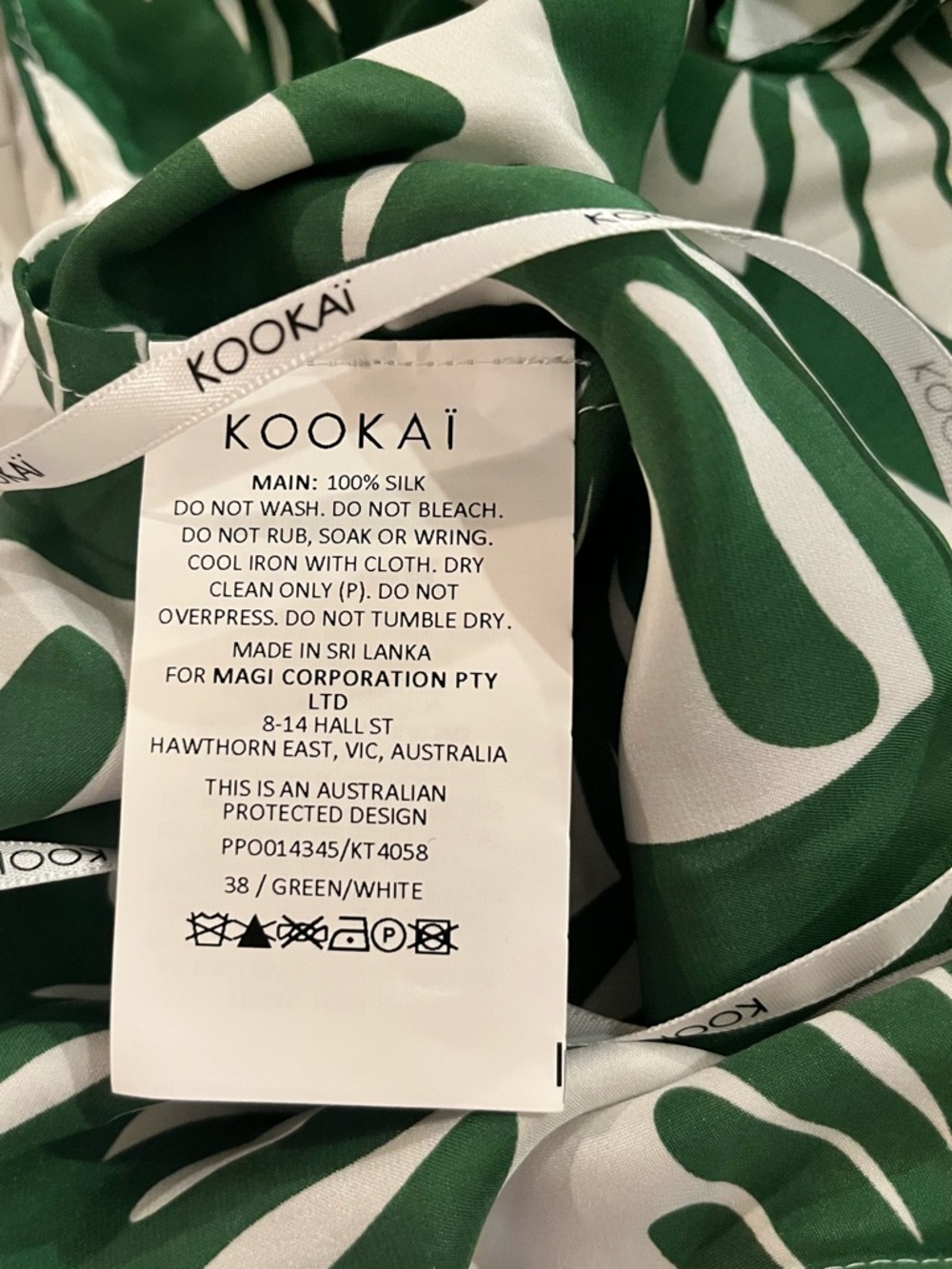 🆕- Kookaï Taormina 100% Silk Halter Top Green & White Tropical Leaf. Size: 6 - Picture 10 of 10